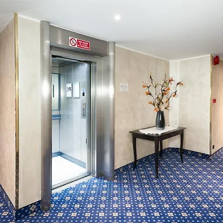 لومبارديا 4*