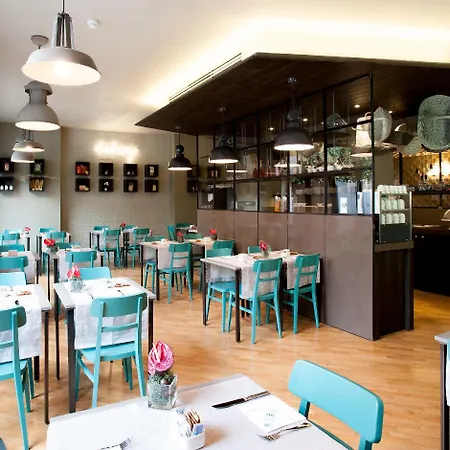 فندق لومبارديا ميلان