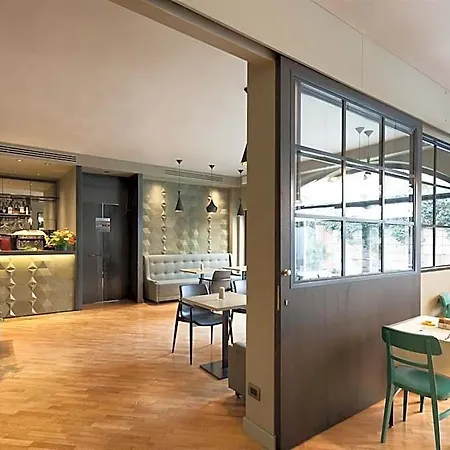 Lombardia Hotel Milan