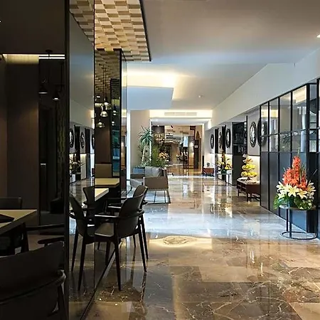 Lombardia Hotel Milan