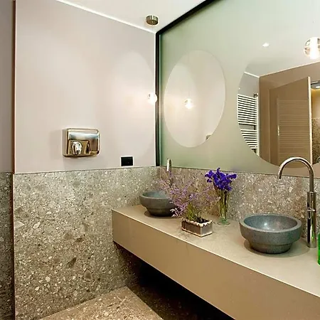 Lombardia Hotel Milan